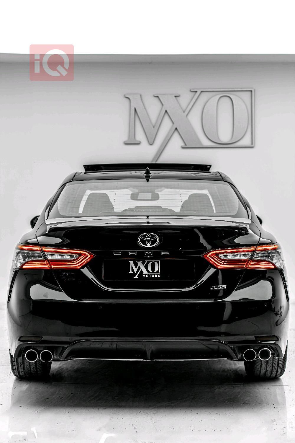 تۆیۆتا کامری